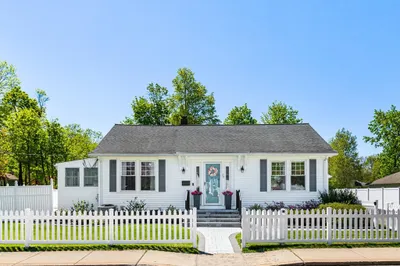 38 Spring St 1
