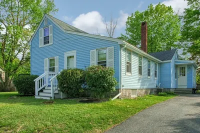 26 River St #2