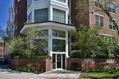 248 Albion St #324 1