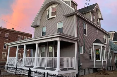 72 Dehon St #3