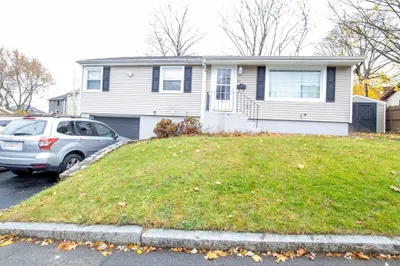 41 Dell Ave 1