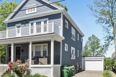 21 Harold St #2
