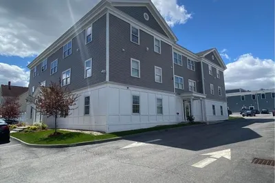 43 Saunders Street #43 1