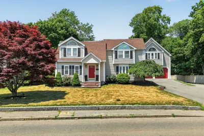 115 Pond St 1