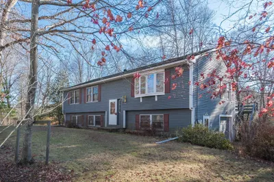 403 Pond Street