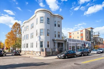 163 Washington Street
