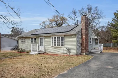 546 Pearl St 1