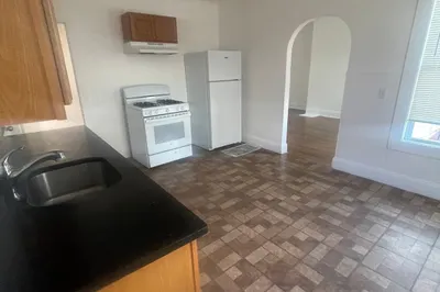 135 Chestnut Street #1 1