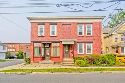 329 Hampden St 1