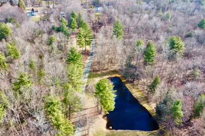 19 Charles Johnson Rd 1