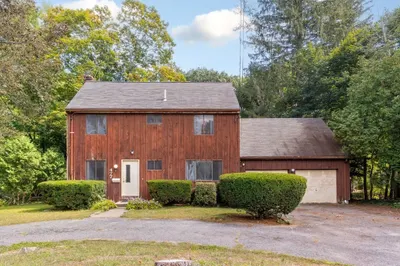 477 Edgell Rd