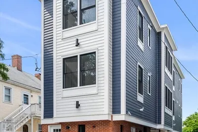 19 Suffolk St #1 1