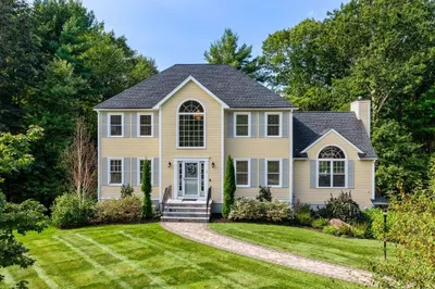 2 Christina Dr 1