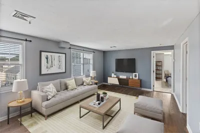 26 Webb Pl #2D