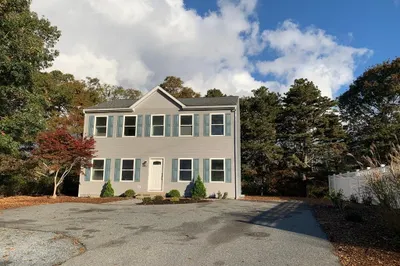394 Main St 1