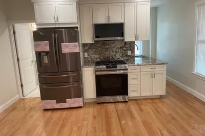 18 Highland Ave #3