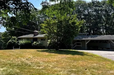 20 Wachusett St 1