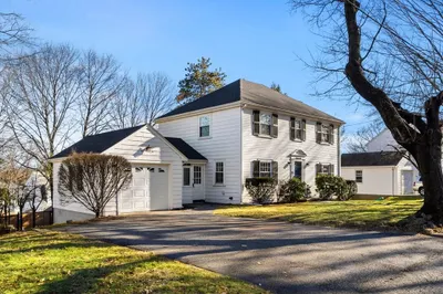 38 Fox Rd