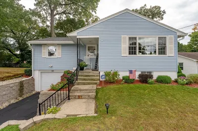 151 Meadow Rd