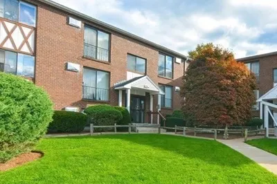 139 King Street #201B