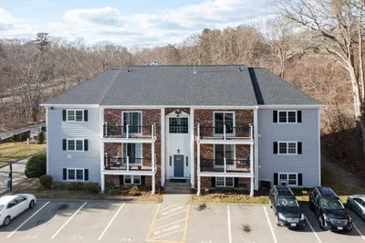 1 Chapel Hill Dr #10 1