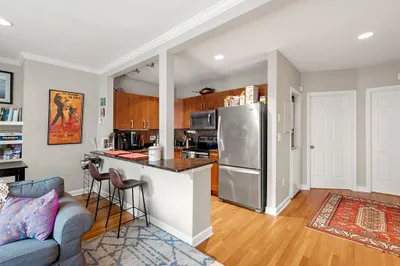 153-155 W 6th St #5
