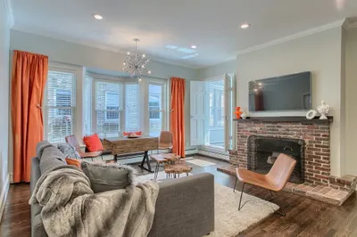1575 Beacon St #2R