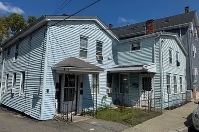 731 Bay St