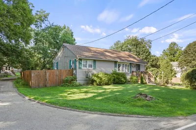 296 Hancock Rd 1
