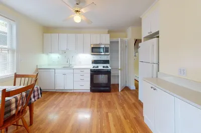 5 Ashland Pl #1