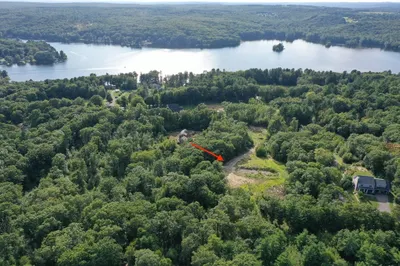 225 Manchaug Road