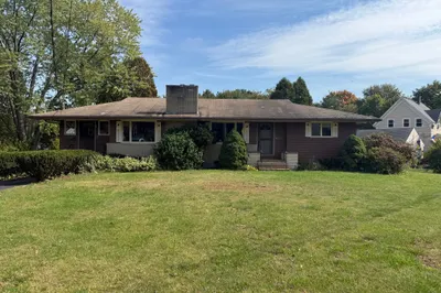 441 N. Quincy St 1