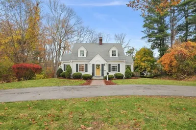 1297 Old Worcester Rd