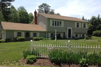 30 Meadow Rd 1