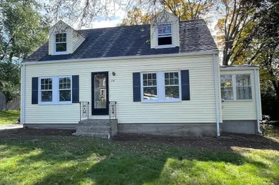24 Stafford Rd 1