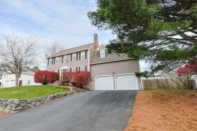 23 Ledgeview Drive 1