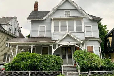 38 Berkeley St 1