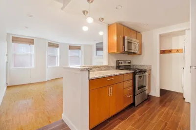 47 Harvard St #B205