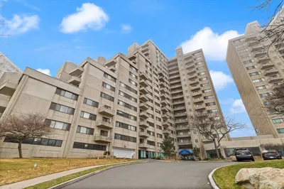 376 Ocean Ave #314