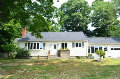 18 Highland Park Drive 1