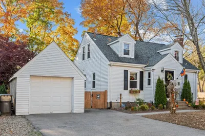 49 Spruce Street 1