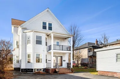 391 Main St #1