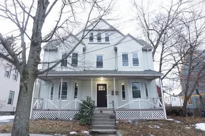 38 Dustin St #2