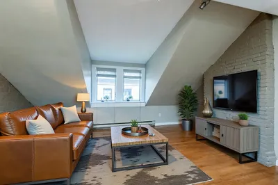 9 Fayette Street #4