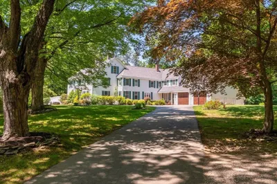 98 Sweet Hill Rd 1