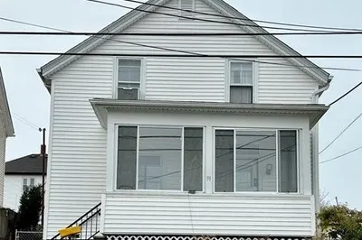 91 Smith St