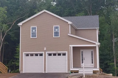 16B Crownshield St #16B 1