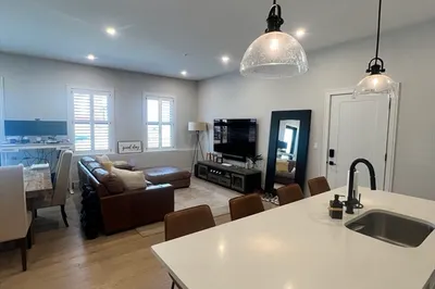 37 Horace St #102 1