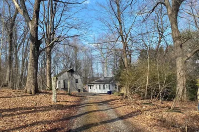 8 Sullivan Place 1