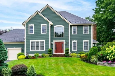 46 Hunt Dr 1